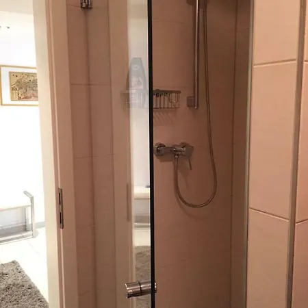 Mi&ca702 Appartement Keulen