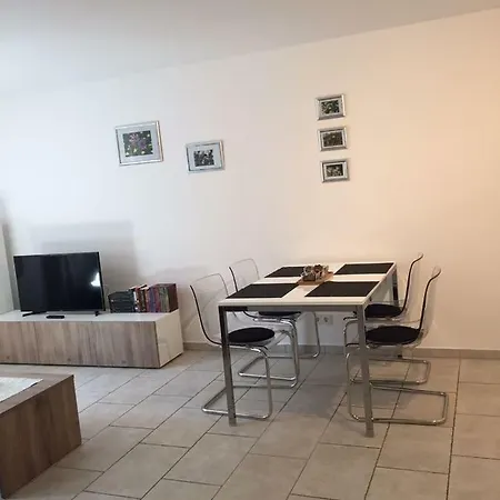 Mi&ca702 Apartment *
